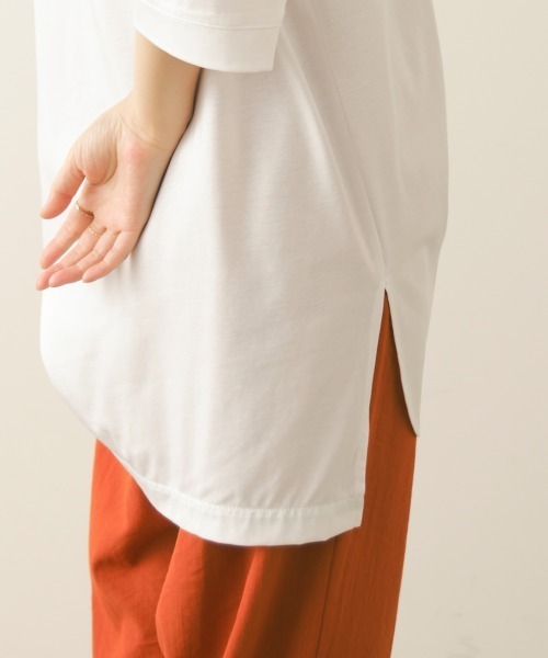 Bou Jeloud(ブージュルード)の「レーヨン天竺2WAYヘムデザインTee(Tシャツ/カットソー・レディース・グレイッシュベージュ/ブラック/オフホワイト・FREE)」の16枚目の写真
