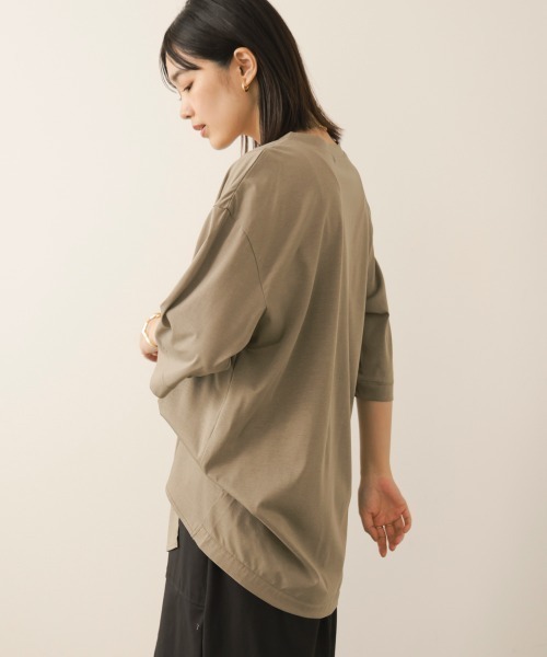 Bou Jeloud(ブージュルード)の「レーヨン天竺2WAYヘムデザインTee(Tシャツ/カットソー・レディース・グレイッシュベージュ/ブラック/オフホワイト・FREE)」の19枚目の写真