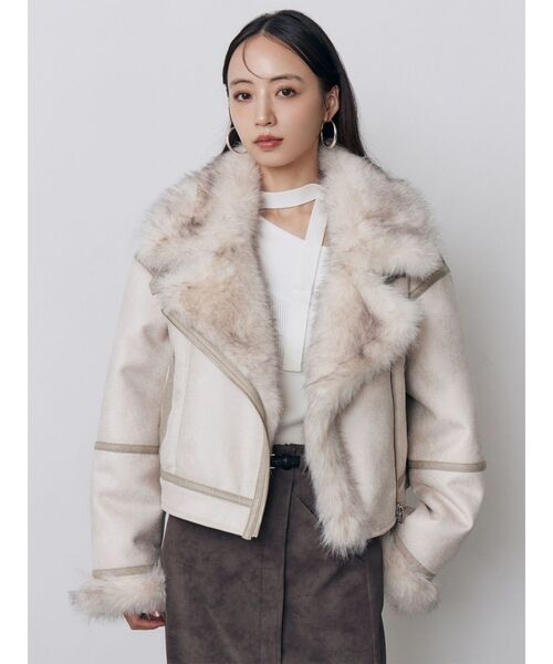 MURUA(ムルーア)の「リバーシブルショートフェイクムートンブルゾン 冬服(ムートンコート・レディース・ネイビー/ブラウン/その他1/ブラック/アイボリー・FREE)」の12枚目の写真