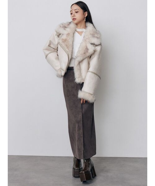MURUA(ムルーア)の「リバーシブルショートフェイクムートンブルゾン 冬服(ムートンコート・レディース・ネイビー/ブラウン/その他1/ブラック/アイボリー・FREE)」の16枚目の写真