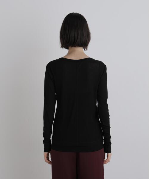 LE PHIL(ルフィル)の「◆クルーネックジャージー(Tシャツ/カットソー・レディース・ブラック/ブラック系その他/グレー・F)」の4枚目の写真