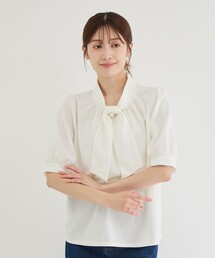 パール付きボウタイブラウス
