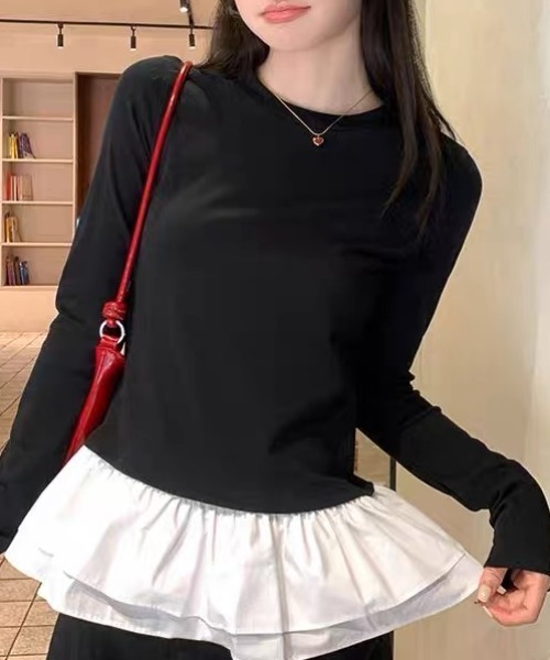 ampm(エーエムピーエム)の「フリルヘム ドッキングロングスリーブトップス(Tシャツ/カットソー・レディース・ホワイト/ブラック・S/M)」の1枚目の写真