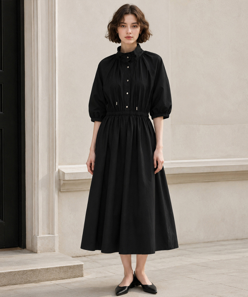 VASCARA(バスカラ)の「High-neck Shirring A-line Flare Long Dress (2colors)(ワンピース・レディース・ブラック/ベージュ・FREE)」の4枚目の写真
