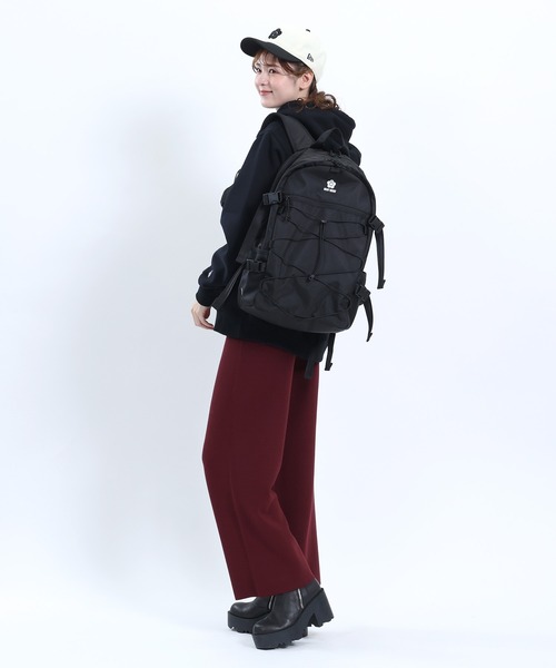 MARY QUANT(マリークワント)の「NEW ERA×MARY QUANT リュック(バックパック/リュック・レディース・ブラック・FREE)」の11枚目の写真