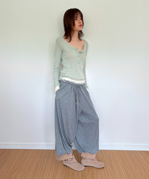 DIAGONAL(ダイアゴナル)の「レイヤードヘンリーネックTシャツ(ミント)(Tシャツ/カットソー・レディース・その他・FREE)」の5枚目の写真
