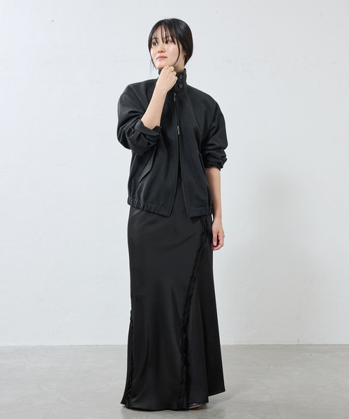 IENA（イエナ）の「アウトシーム サテンイージースカート（スカート・レディース・ブラック/ブラウン・38/36）」の10枚目の写真