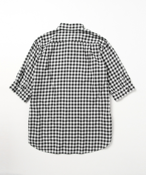 BEAMS(ビームス)の「BEAMS / ギンガム 5分袖 ボタンダウンシャツ(シャツ/ブラウス・メンズ・ホワイト/グリーン/ブルー・MEDIUM/X-LARGE/LARGE/SMALL)」の9枚目の写真