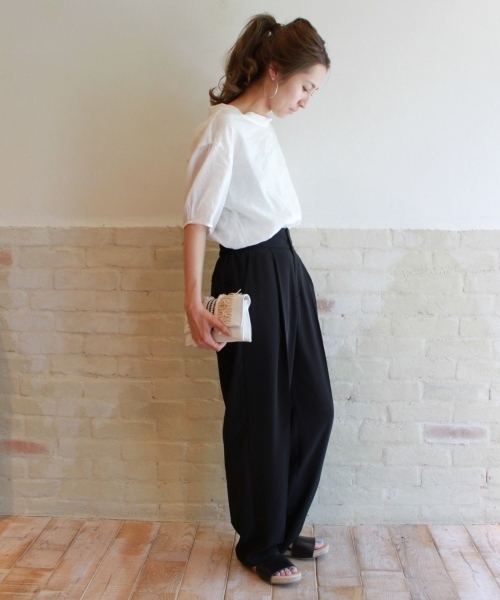 FRAMeWORK（フレームワーク）の「ラミー/C パフスリーブ ブラウス◆（シャツ/ブラウス・レディース・ホワイト/ライトグリーン/サックスブルー・FREE）」の5枚目の写真