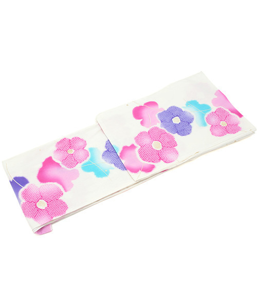 bonheur saisons(ボヌールセゾン)の「浴衣3点セット (浴衣+帯+下駄)「bonheur saisons/ボヌールセゾン」(浴衣・レディース・ネイビー/ブルー系その他2/ホワイト系その他2/ブラック/ホワイト系その他/ブルー系その他/ホワイト系その他3/ホワイト×ピンク/ブルー系その他3/ホワイト×パープル/ブラック×レッド/ブルー系その他4/ホワイト×ブルー・FREE/フリ-)」の20枚目の写真