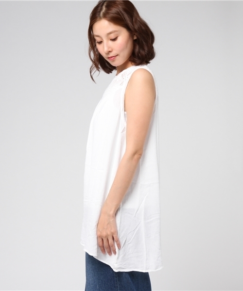 LBC（エルビーシー）の「【SPECIAL PRICE】【セットアイテム】レース切替ワンピース     （ワンピース・レディース・ホワイト/ダークカーキ/ネイビー・LARGE/MEDIUM）」の5枚目の写真