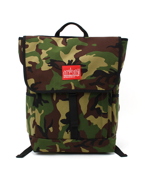 Manhattan Portage(マンハッタンポーテージ)の「Washington SQ Backpack -ワシントンスクエア バックパック-(バックパック/リュック・メンズ・ブラック/ネイビー/ダークネイビー/ウッドランド・MEDIUM)」の4枚目の写真