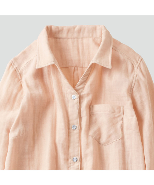 Live in comfort(リブインコンフォート)の「リブ イン コンフォート すっきりシルエットで毎日着たくなる やわらかダブルガーゼシャツ(シャツ/ブラウス・レディース・ネイビー/レッド/オフホワイト/ピンク/ブラック×ホワイト/ライトイエロー・SMALL/MEDIUM/LARGE/X-LARGE/XX-LARGE)」の9枚目の写真