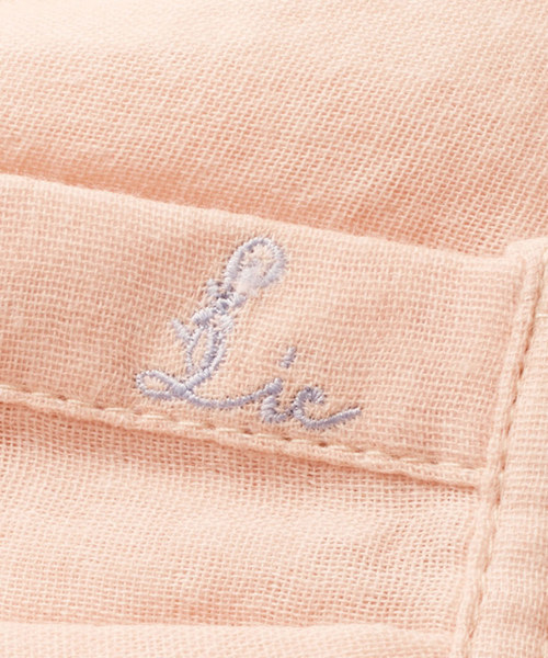 Live in comfort(リブインコンフォート)の「リブ イン コンフォート すっきりシルエットで毎日着たくなる やわらかダブルガーゼシャツ(シャツ/ブラウス・レディース・ネイビー/レッド/オフホワイト/ピンク/ブラック×ホワイト/ライトイエロー・SMALL/MEDIUM/LARGE/X-LARGE/XX-LARGE)」の12枚目の写真