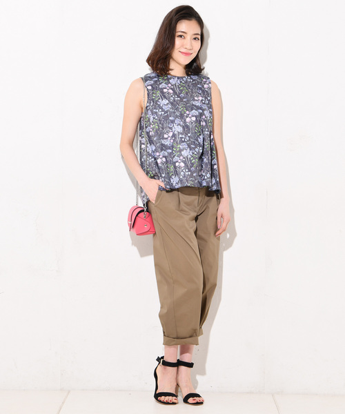 RIVE DROITE（リヴドロワ）の「ブロードクロップドパンツ（その他パンツ・レディース・ベージュ/カーキ・SMALL/MEDIUM）」の3枚目の写真