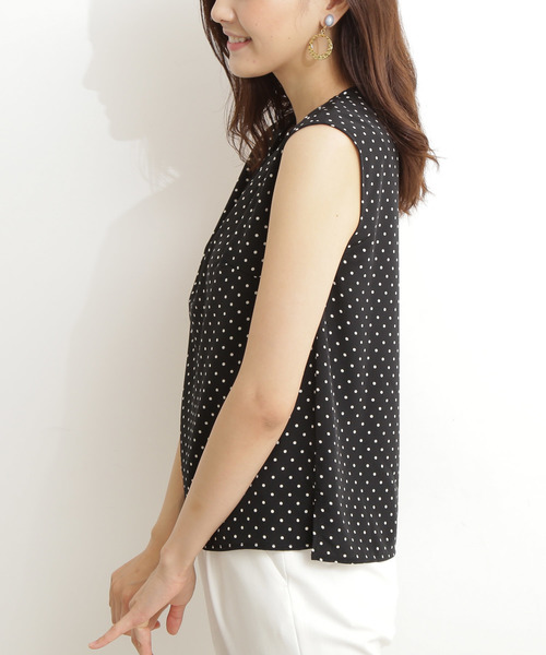 N.(N. Natural Beauty Basic)(エヌエヌナチュラルビューティーベーシック)の「【追加生産】◆ドットノースリーブブラウス(シャツ/ブラウス・レディース・ダークネイビー/ブラック系その他・MEDIUM)」の11枚目の写真