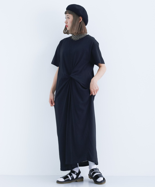 MERLOT（メルロー）の「ツイストTシャツワンピース7852（ワンピース・レディース・グリーン/ブラック/ブラウン/ベージュ/マスタード・FREE）」の14枚目の写真