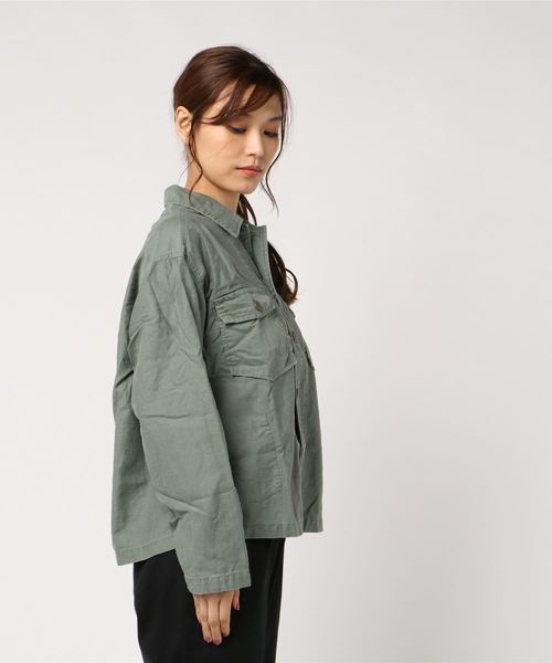 OLD BETTY'S（オールドベティーズ）の「Wide Utility Shirts/ワイド ユーティリティー シャツ（シャツ/ブラウス・レディース・ベージュ/オリーブ・FREE）」の3枚目の写真