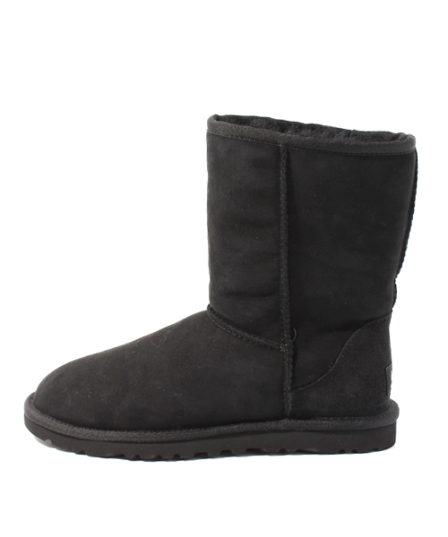 UGG Australia（アグオーストラリア）の「BYBC UGG CLASSIC ショートブーツ C（ブーツ・レディース・ブラック/グレー/ブラウン・7/8/6/5）」の4枚目の写真