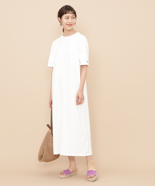 Champion（チャンピオン）の「FOOTBALL T-SHIRTS ONE PIECE（ワンピース・レディース・ブラック/ネイビー/ホワイト系その他・MEDIUM）」の19枚目の写真