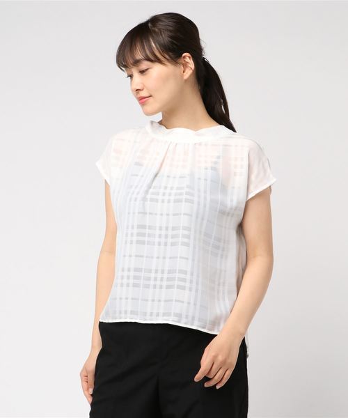 TRUDEA(トルディア)の「シャドーチェックハイネックブラウス(シャツ/ブラウス・レディース・ホワイト/ブラック/ベージュ/カーキ/ピンク・MEDIUM/LARGE)」の16枚目の写真