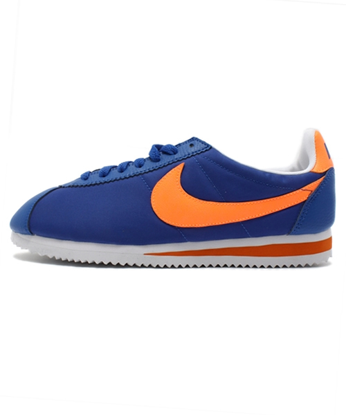 NANO universe（ナノユニバース）の「NIKE/CLASSIC CORTEZ NYLON（スニーカー・レディース・ブルー・25/24）」の4枚目の写真