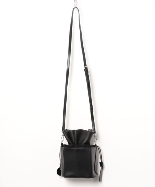 KOBE LETTUCE(コウベレタス)の「2wayミニショルダー巾着バッグ(ショルダーバッグ・レディース・ブラック/ブラウン/グレー/イエロー・FREE)」の5枚目の写真