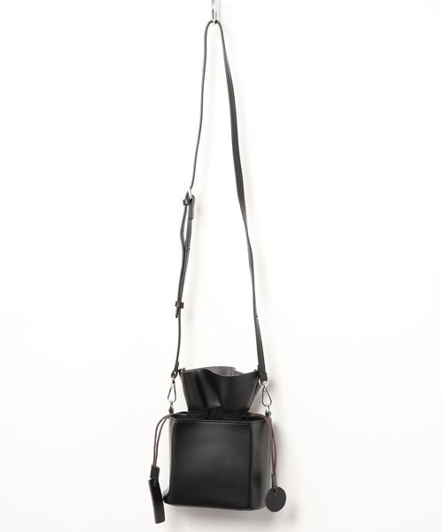 KOBE LETTUCE(コウベレタス)の「2wayミニショルダー巾着バッグ(ショルダーバッグ・レディース・ブラック/ブラウン/グレー/イエロー・FREE)」の9枚目の写真