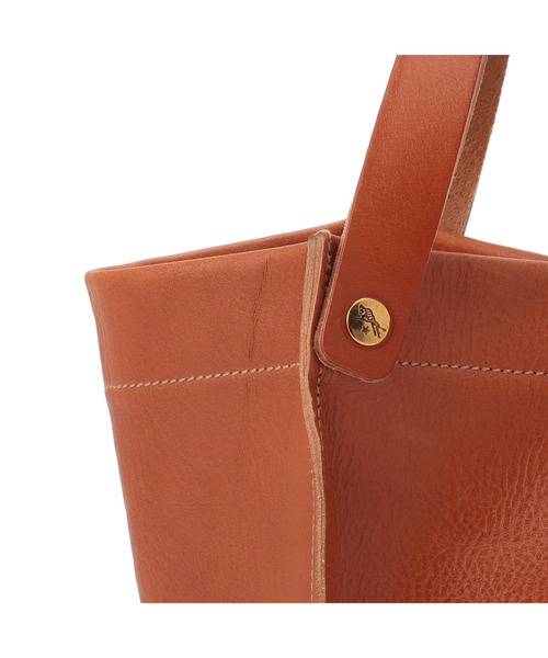 IL BISONTE(イルビゾンテ)の「IL BISONTE / ORIGINAL LEATHER / ハンドバッグ(ハンドバッグ・レディース・ブラック/ダークブラウン/ライトブラウン/ナチュラル/レンガ/レッド/グレー/グリーン/オリーブ/ネイビー・FREE)」の13枚目の写真