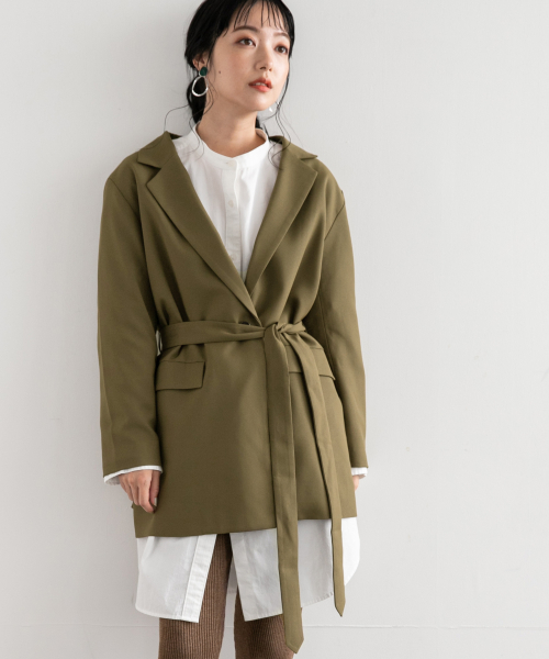 ベージュ ベルト付きオーバーサイズジャケット LOWRYS FARM（ローリーズファーム）の「ベルトツキジャケット 847116