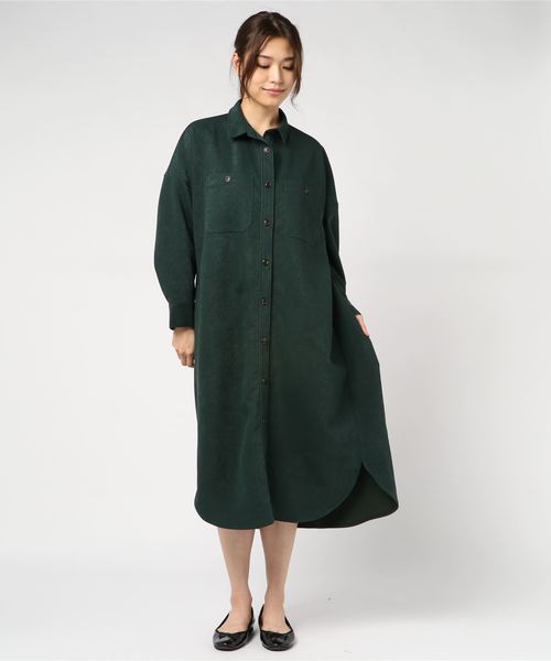 Khaju(カージュ)の「Khaju:2WAYロングシャツワンピース2(シャツワンピース・レディース・ベージュ/グリーン/キャメル・ONE SIZE)」の1枚目の写真