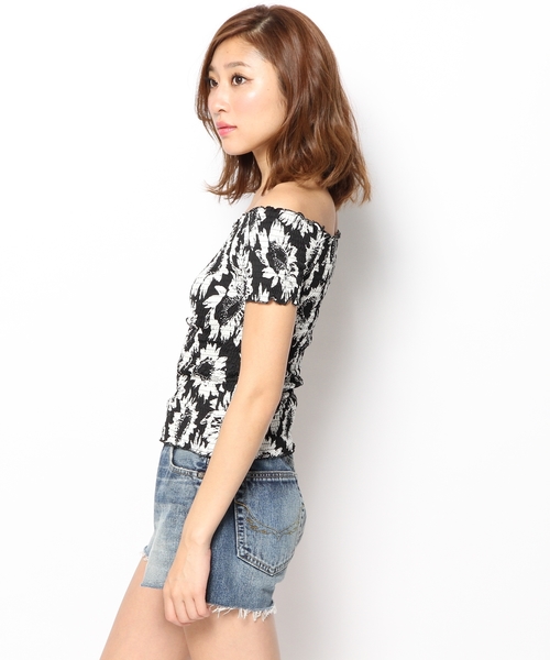 LOVE BOAT（ラブ・ボート）の「【シャーリング】ヒマワリTOPS（Tシャツ/カットソー・レディース・ホワイト系/ブラック系・FREE）」の4枚目の写真