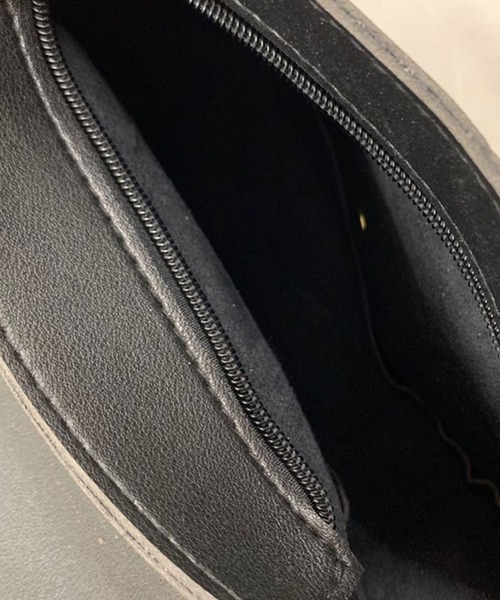 SPIGA（スピーガ）の「ﾊﾟｲｿﾝ柄ｼｮﾙﾀﾞｰﾊﾞｯｸﾞ（ショルダーバッグ・レディース・ブラック/ベージュ/イエロー/キャメル・FREE）」の12枚目の写真