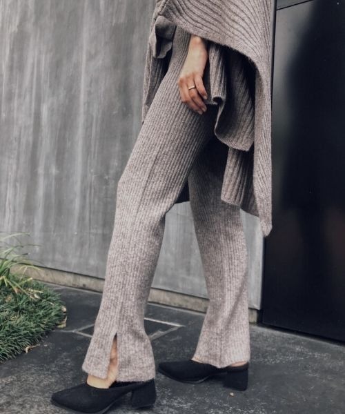 TRUNC（トランクエイティーエイト）の「Ribbed Knit Leggings（その他パンツ・レディース・アイボリー/カーキ/ブラウン・FREE）」の19枚目の写真