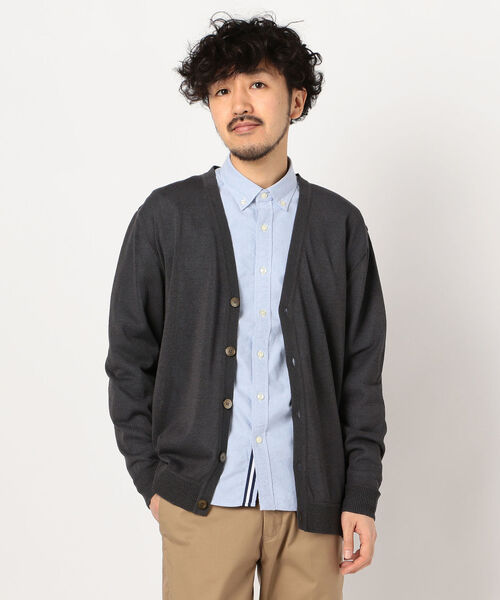 GLOSTER(グロスター)の「Vネックカーディガン(カーディガン/ボレロ・メンズ・チャコールグレー/ダークネイビー/ベージュ/オリーブ・S/M/L/XL)」の2枚目の写真