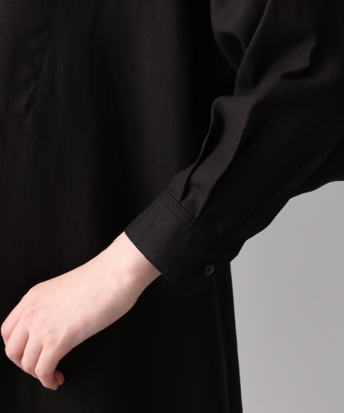 A part by（アパートバイ）の「RLバンドカラールーズシャツ 911234（シャツ/ブラウス・レディース・オフホワイト/ブラック/ベージュ/ライトグリーン・FREE）」の15枚目の写真