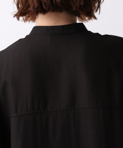 A part by（アパートバイ）の「RLバンドカラールーズシャツ 911234（シャツ/ブラウス・レディース・オフホワイト/ブラック/ベージュ/ライトグリーン・FREE）」の17枚目の写真