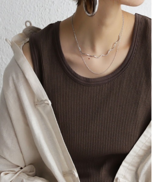 antiqua(アンティカ)の「テレコリブタンク(タンクトップ・レディース・ブラック/オフホワイト/ブラウン系その他・FREE)」の3枚目の写真