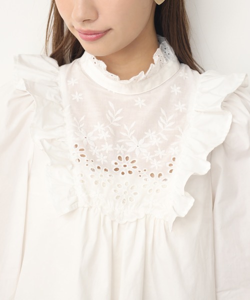 one after another NICE CLAUP(ワンアフターアナザーナイスクラップ)の「vintage風レースブラウス(シャツ/ブラウス・レディース・ブラック/ベージュ/オフホワイト・FREE)」の11枚目の写真