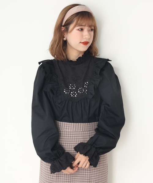 one after another NICE CLAUP(ワンアフターアナザーナイスクラップ)の「vintage風レースブラウス(シャツ/ブラウス・レディース・ブラック/ベージュ/オフホワイト・FREE)」の17枚目の写真