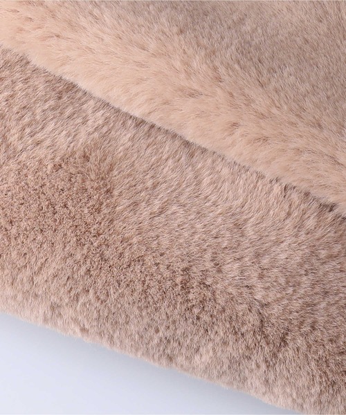 Right-on(ライトオン)の「ファースヌード(ネックウォーマー/スヌード・レディース・ベージュ/オフホワイト・ONE SIZE)」の4枚目の写真