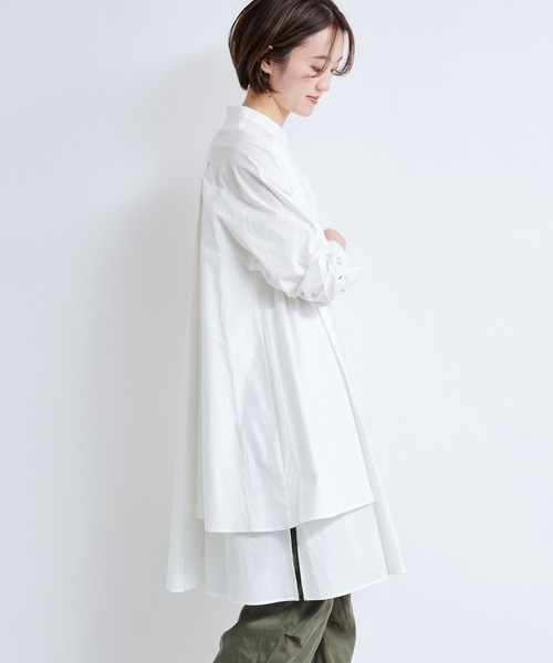 DouDou（ドゥドゥ）の「デザインタックシャツチュニック（シャツ/ブラウス・レディース・ホワイト/ベージュ/サックスブルー・FREE）」の10枚目の写真