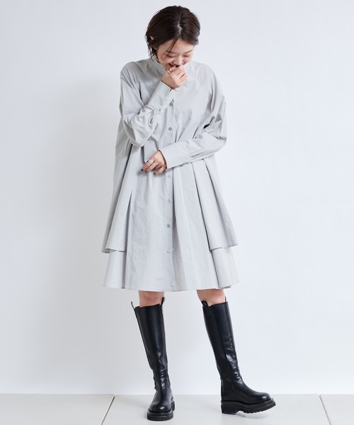 DouDou（ドゥドゥ）の「デザインタックシャツチュニック（シャツ/ブラウス・レディース・ホワイト/ベージュ/サックスブルー・FREE）」の12枚目の写真