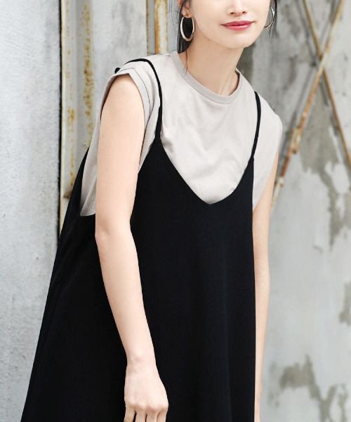 zootie（ズーティー）の「【インナーにも使えるフレンチスリーブT】 URBAN PLUS フレンチスリーブカットソー（Tシャツ/カットソー・レディース・ネイビー/ブラック/ライトブルー/グレイッシュブルー/オフホワイト/グレイッシュベージュ/カーキ/チャコール/パープル/キャメル/ライトピンク/イエロー系その他/ライトカーキ/ラベンダー/アイボリー/ブラウン系その他/ダークグリーン/スモークピンク/ライトベージュ・M）」の7枚目の写真