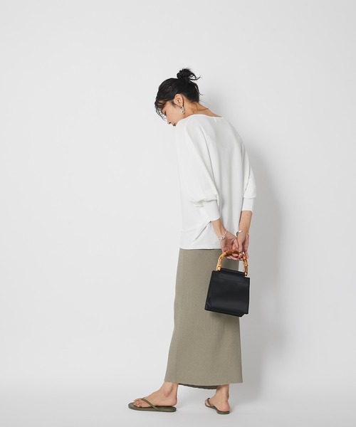 RIVE DROITE(リヴドロワ)の「ボートネックワイドドルマンニット(ニット/セーター・レディース・オフホワイト/グレー/グレー系その他/カーキ・FREE)」の6枚目の写真