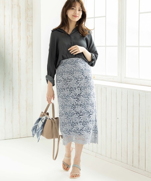 12Twelve Agenda(トゥエルブ アジェンダ)の「パウダーサテンドルマンシャツブラウス(シャツ/ブラウス・レディース・チャコールグレー/ベージュ/ブラウン・M)」の12枚目の写真