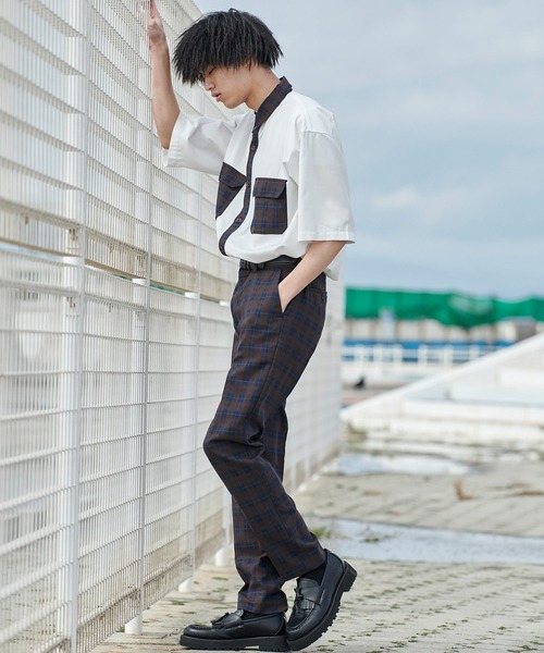 act'm（アクトム）の「クレイジーパターン ダブルポケット レギュラーカラーオーバーサイズシャツ（シャツ/ブラウス・メンズ・ホワイト系その他/ブラック系その他/ホワイト系その他2・S/M/L）」の6枚目の写真