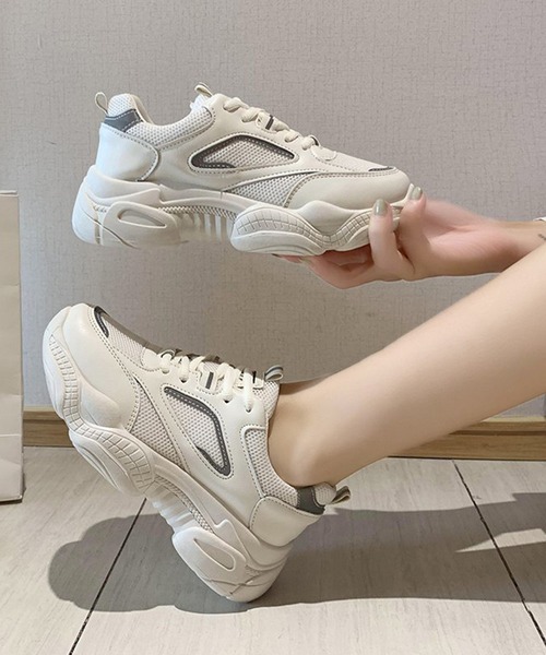 STYLEBLOCK(スタイルブロック)の「リフレクター付きダッドスニーカー(スニーカー・レディース・ホワイト/ベージュ・38/39/37/40/35/36)」の1枚目の写真