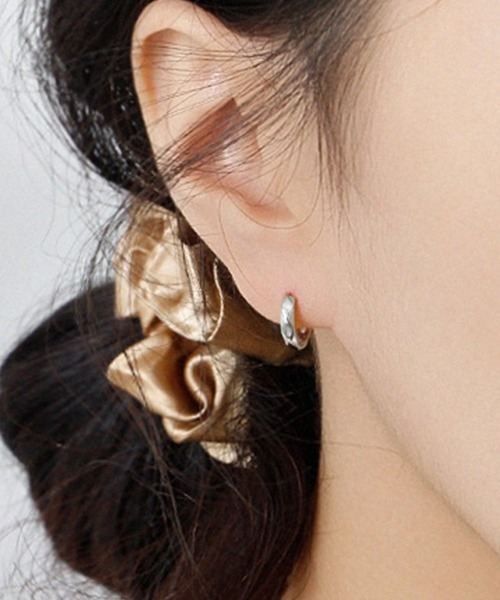 ８(eight)（エイト）の「silver925 ピアス（ピアス（両耳用）・メンズ・H/K/P/O/J/A/F/Q/C/G/E/S/D/T/R/I/B/L/N/M・FREE）」の2枚目の写真