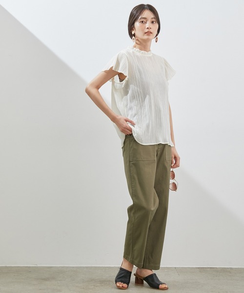 ROPE' PICNIC（ロペピクニック）の「【WEB限定】【2WAY】シアープリーツブラウス（シャツ/ブラウス・レディース・ブラック/オフホワイト/ブルー/ミント・38）」の13枚目の写真